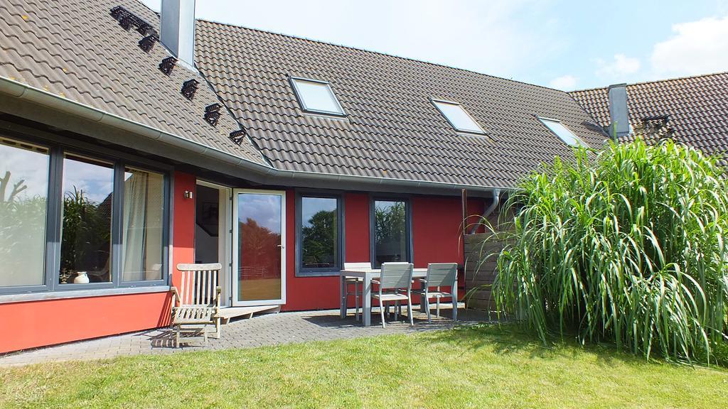 Rotes Haus Villa Brook Exteriör bild